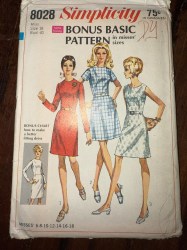 8028 Simplicity 1968 Bonus Basic 2 Skirts, 2 Bodices Slim - A-Line Dress Fit Pattern 12 34b